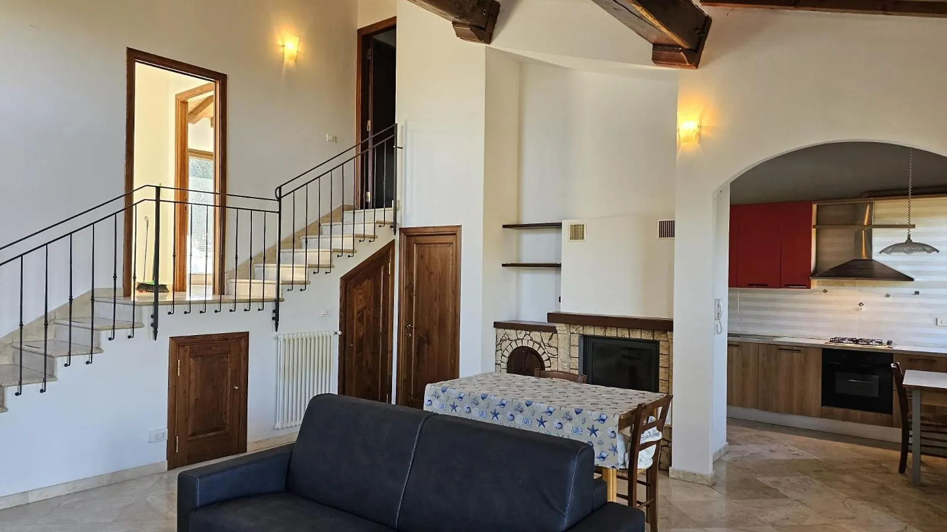 Casa Regina Vila Val di Pugna